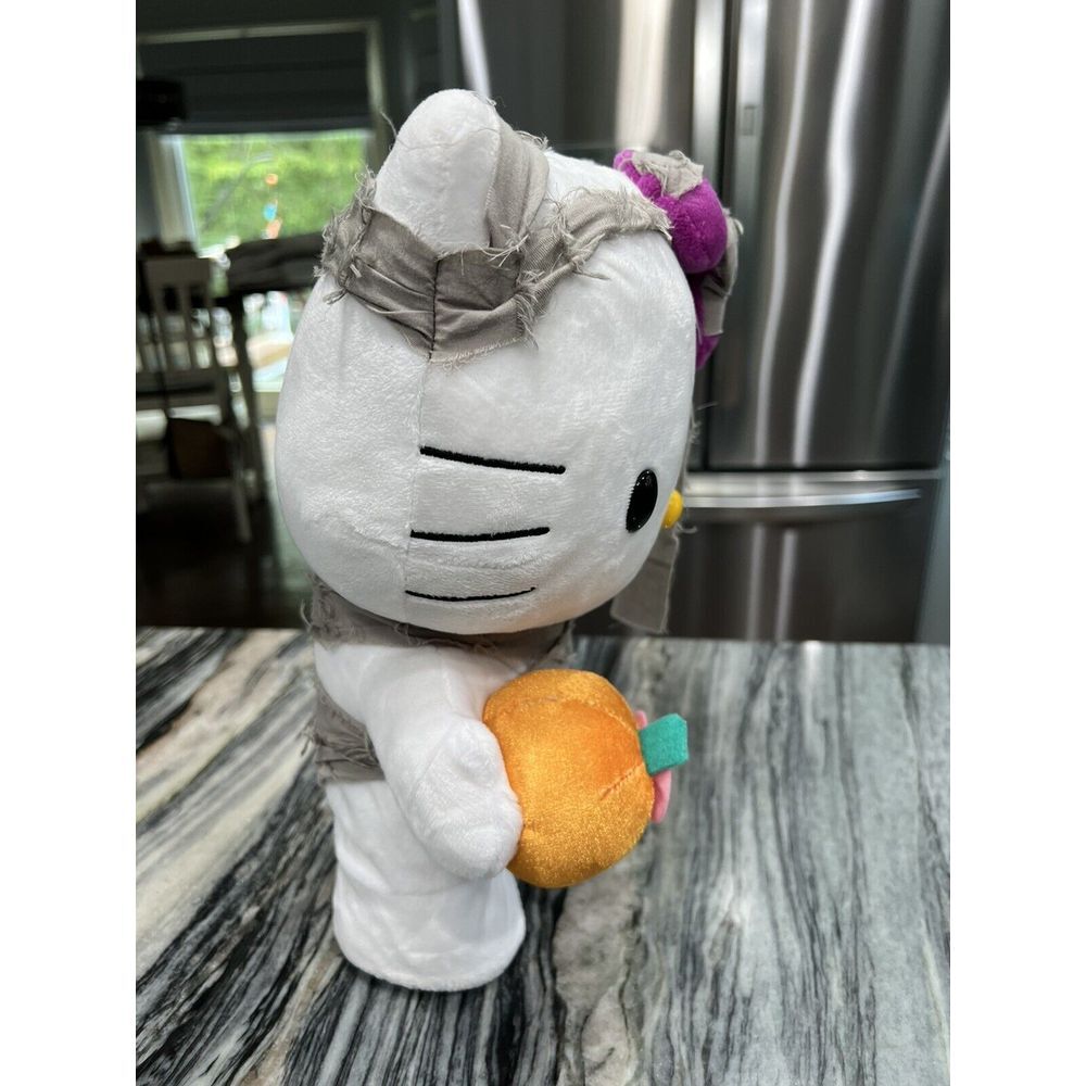 Hello Kitty Halloween Plush Side Stepper NEW -‎ Animated 2023 - 335 - Picture 3 of 7